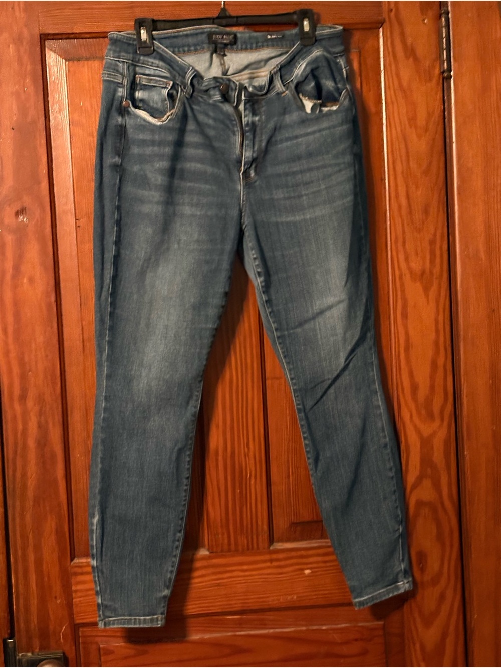 Judy Blue Medium Blue High-Rise Skinny Jeans